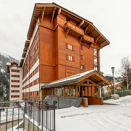 Dify Grand Soleil - 1650 Apartment